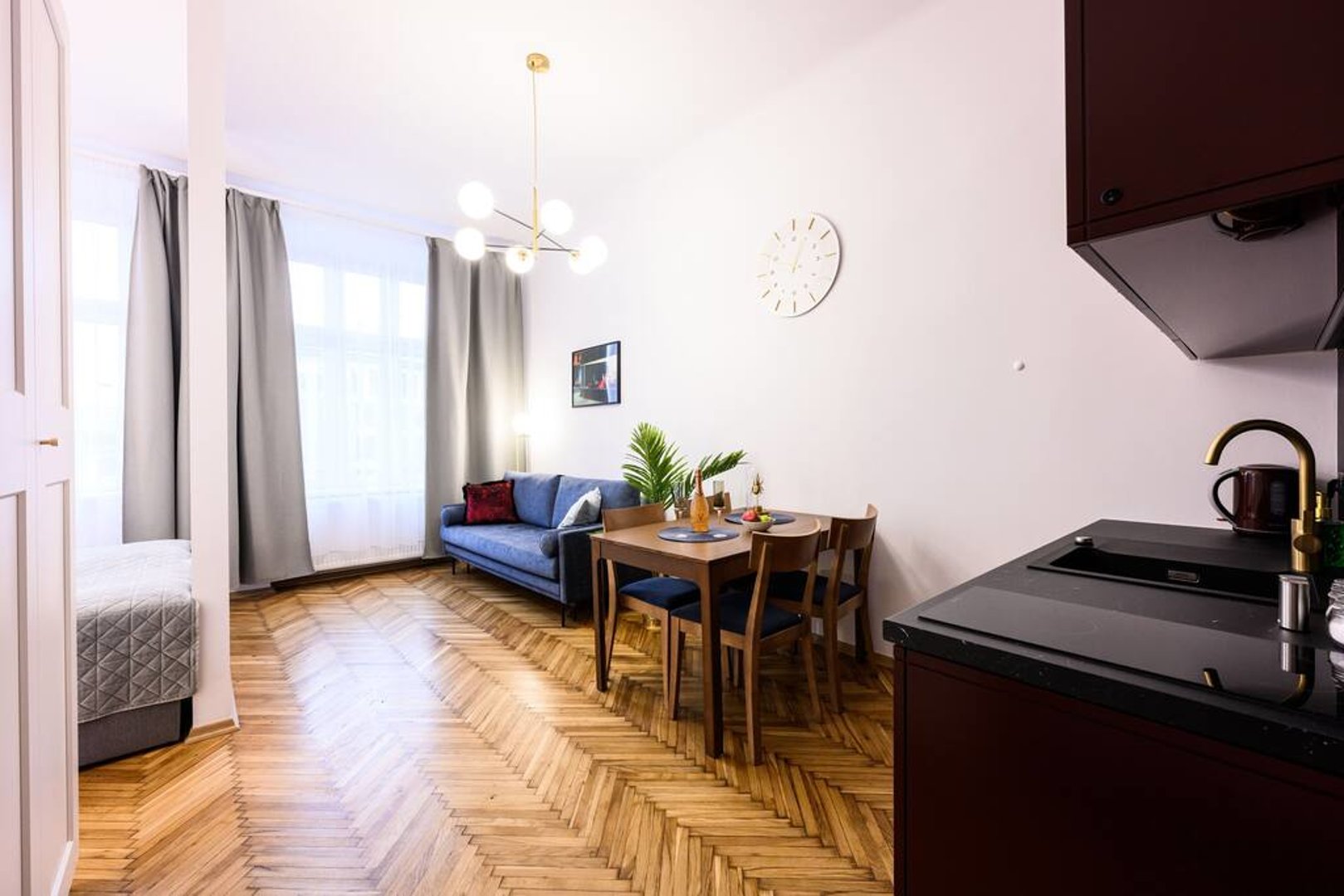 HOMELIKE Krakow Apartments - 14