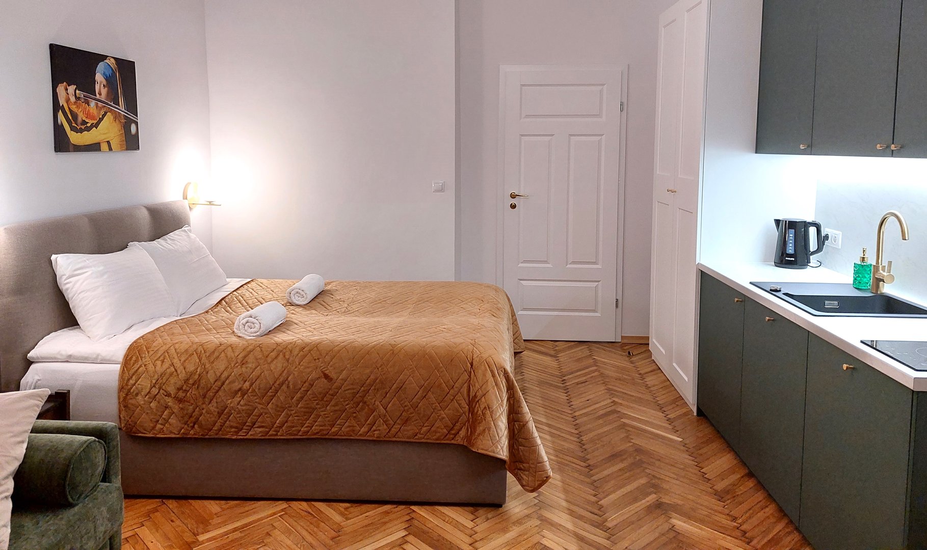 Unique Style Apartments # 4A