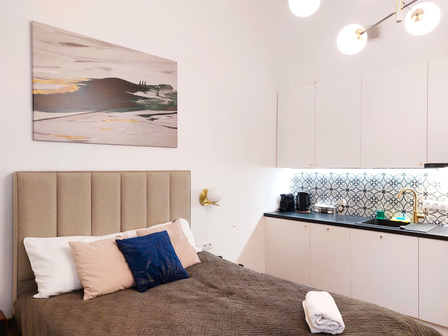 Unique Style Apartments #1