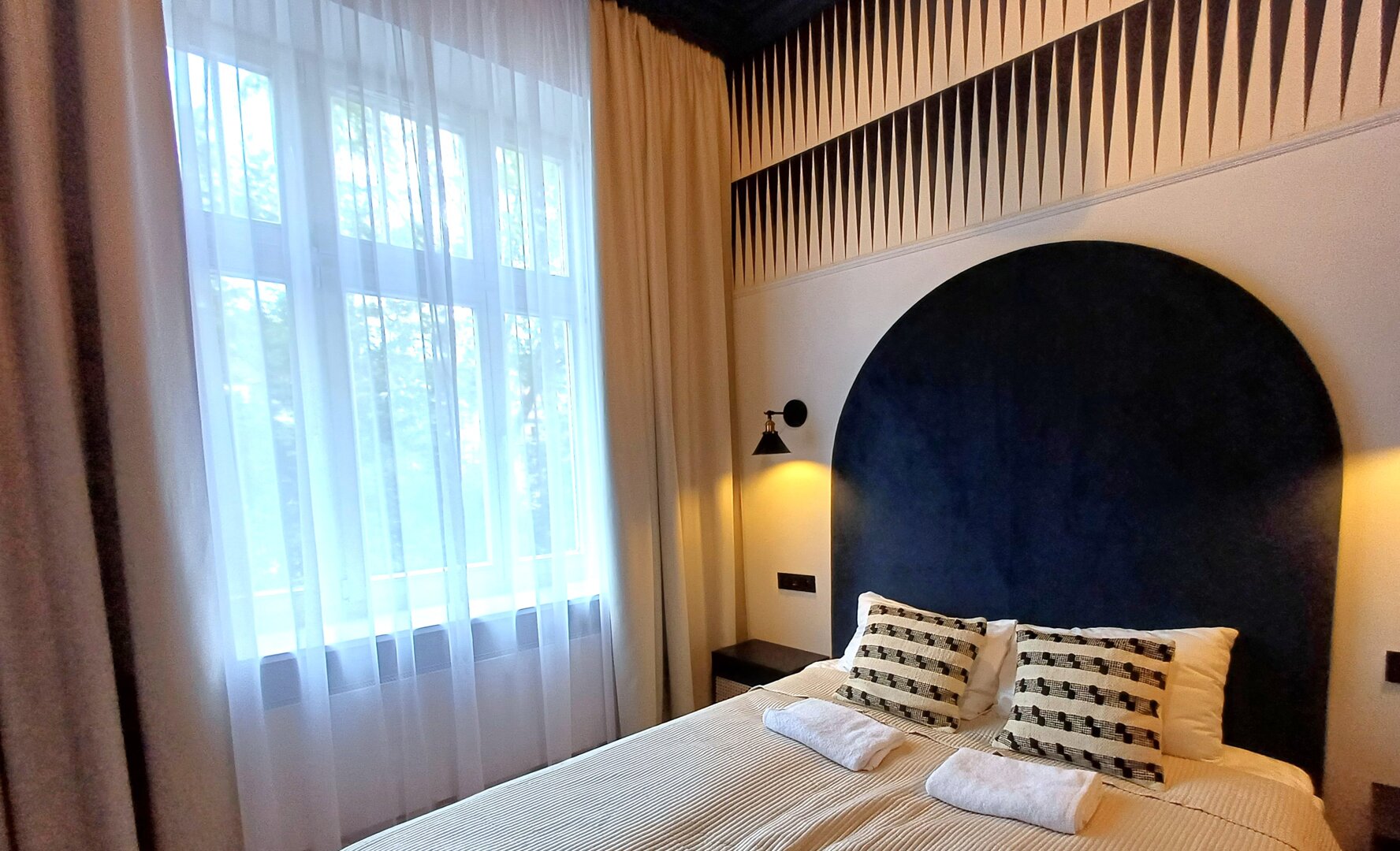 NAVY BLUES Wawel View Apartment